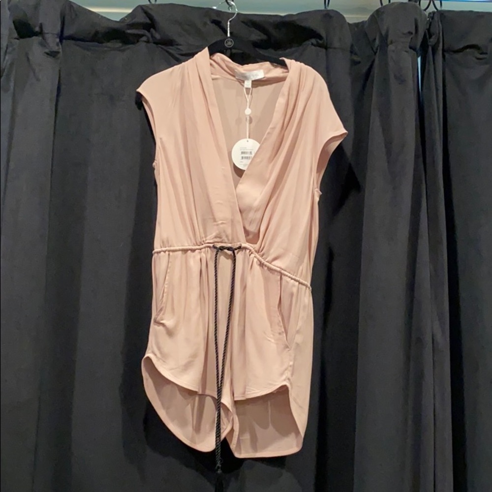 Shell colored shorts romper
